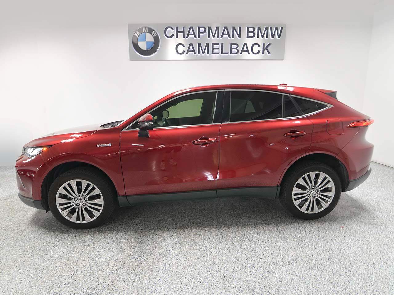 Vehicle image 2 of 18