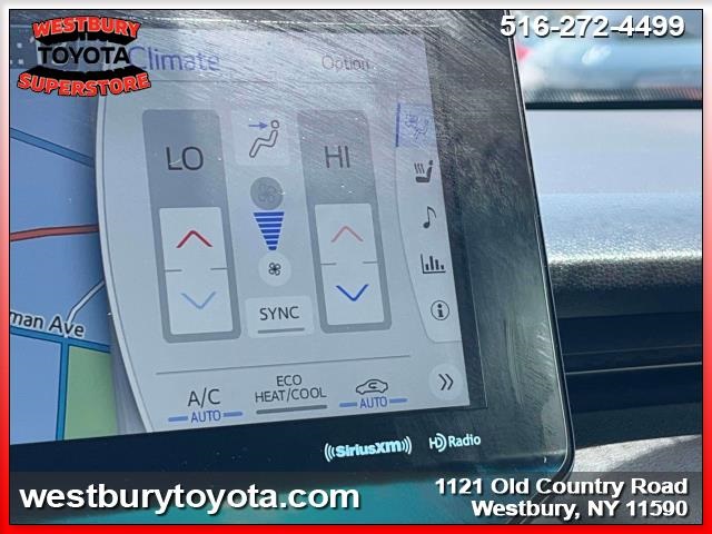 Vehicle image 36 of 38