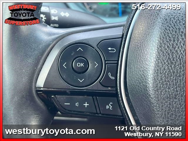 Vehicle image 23 of 38
