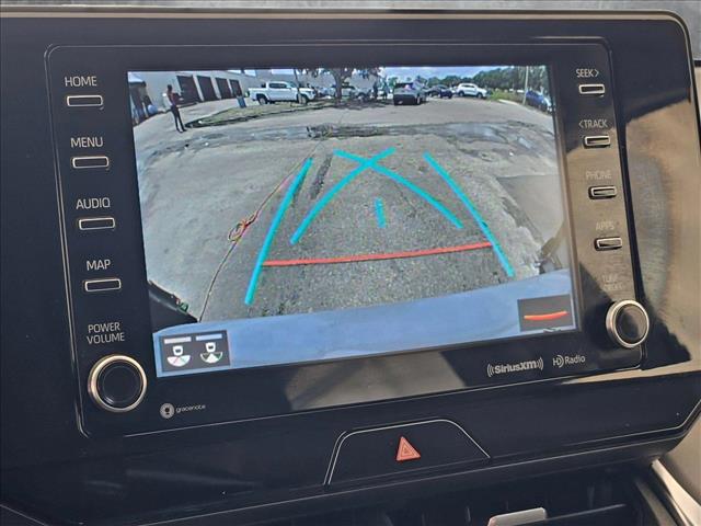 Vehicle image 13 of 24