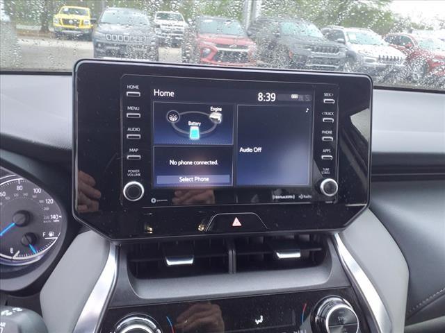 Vehicle image 17 of 22