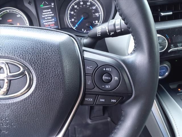 Vehicle image 16 of 22