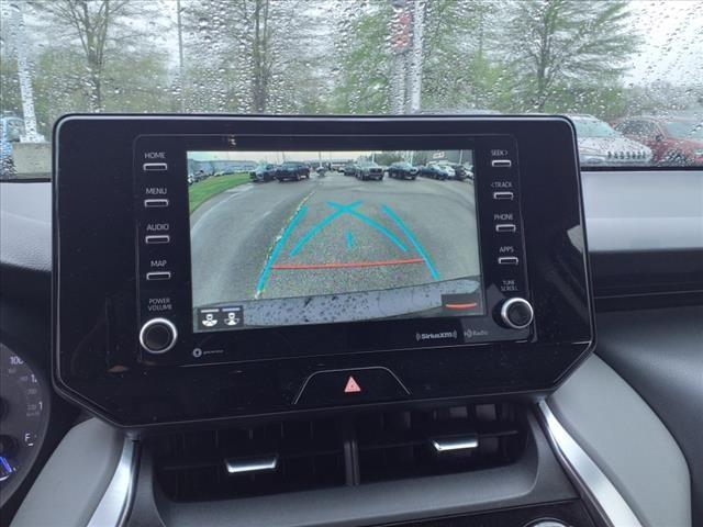 Vehicle image 20 of 22