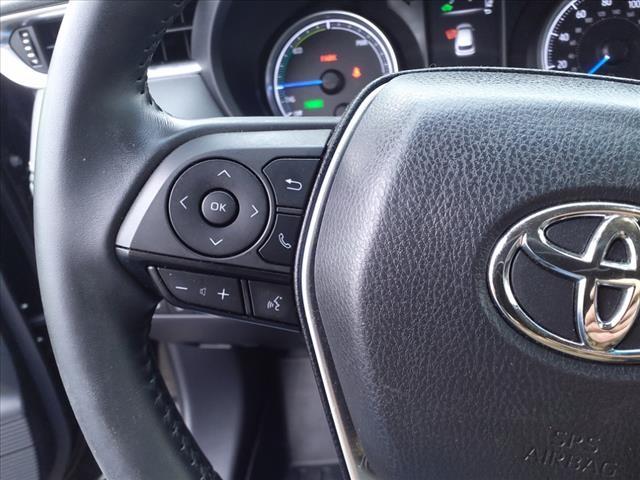 Vehicle image 15 of 22