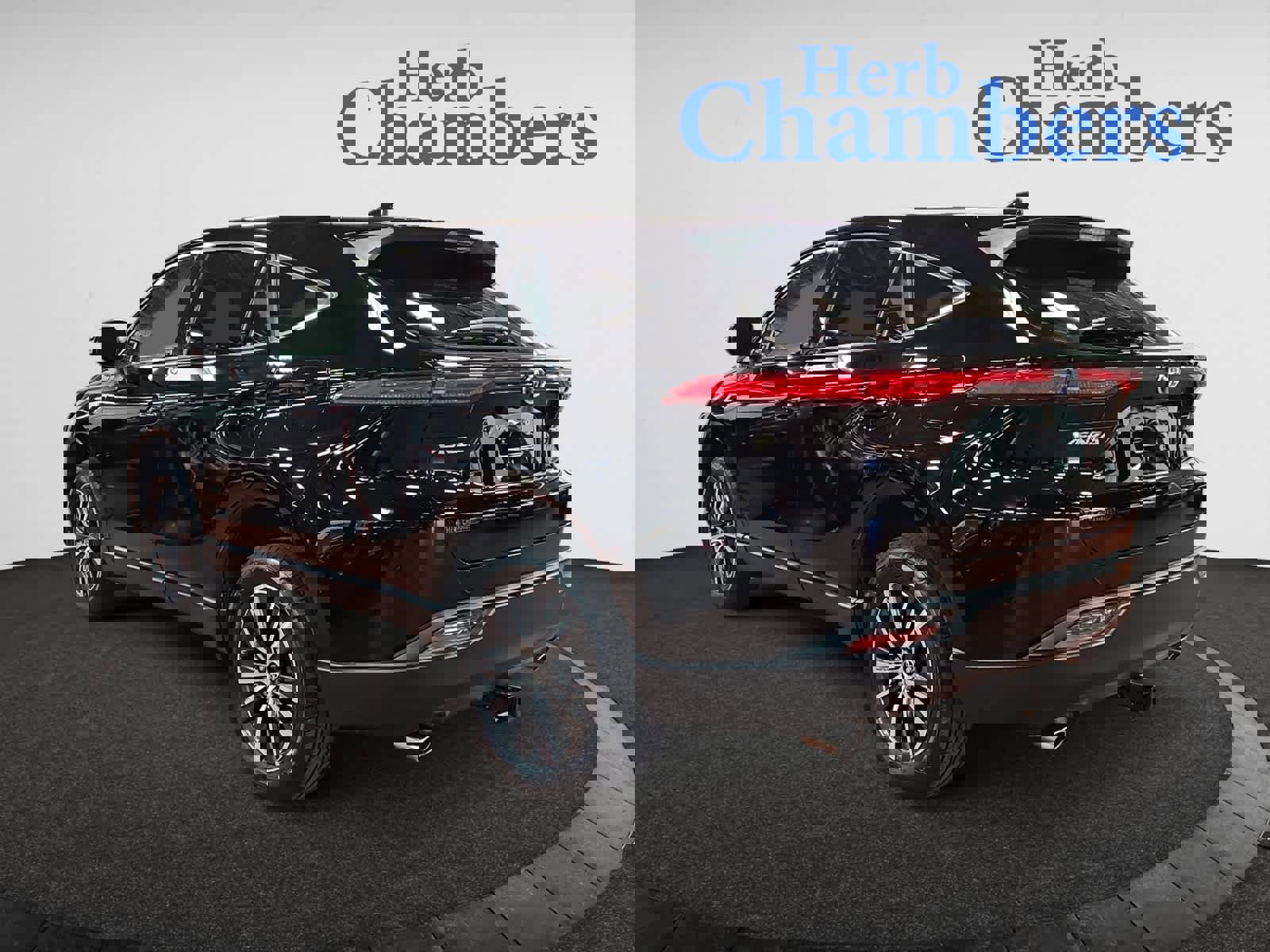 Vehicle image 5 of 20