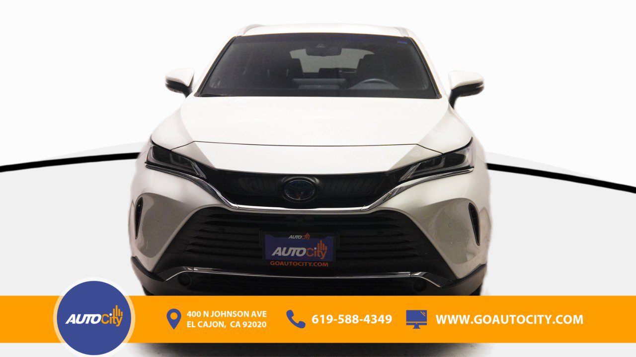 Vehicle image 3 of 19