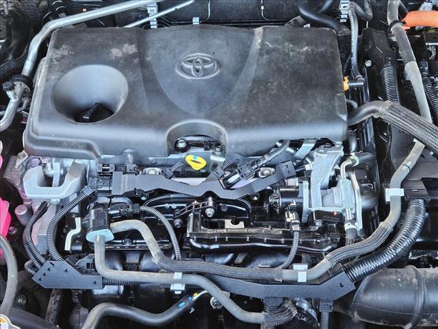 Vehicle image 23 of 25