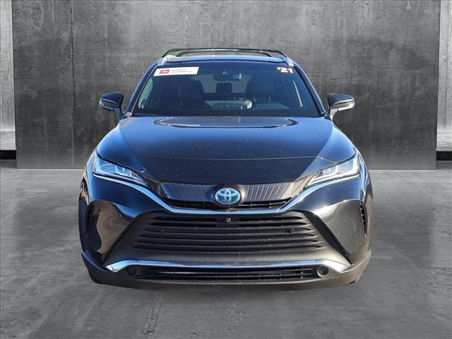 Vehicle image 4 of 25