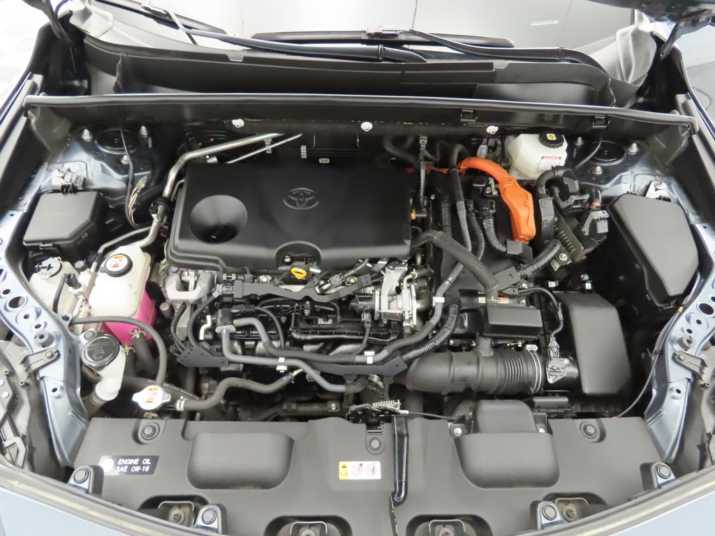 Vehicle image 29 of 35