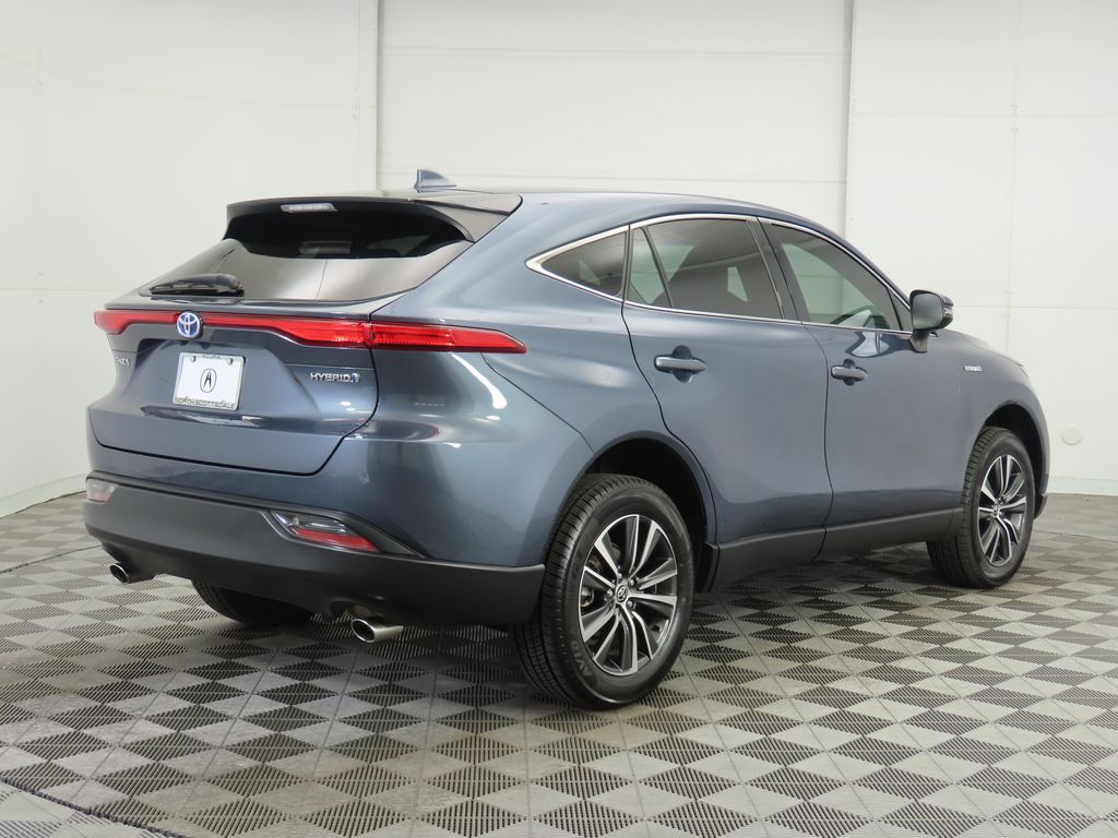 Vehicle image 3 of 35
