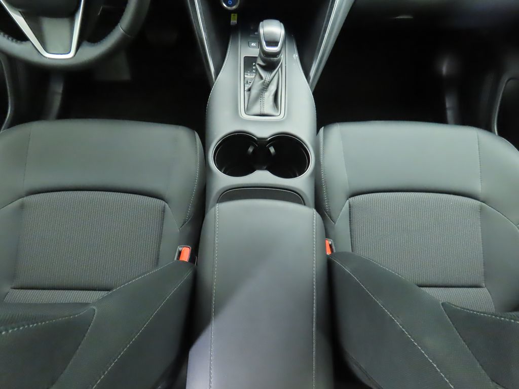Vehicle image 16 of 35