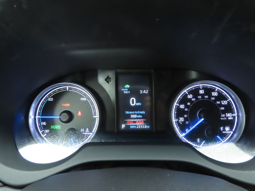 Vehicle image 34 of 35
