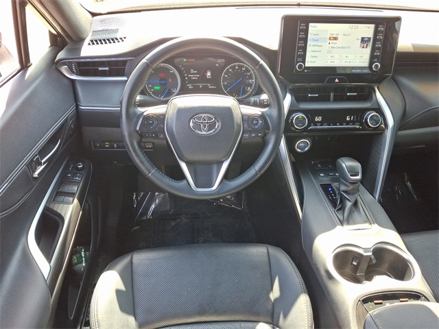 Vehicle image 11 of 30