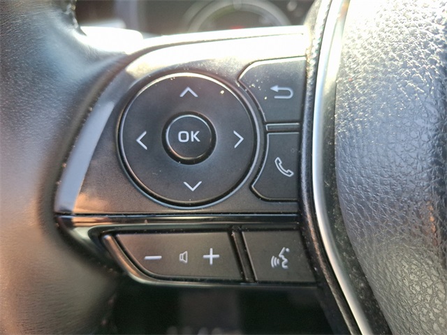 Vehicle image 20 of 30