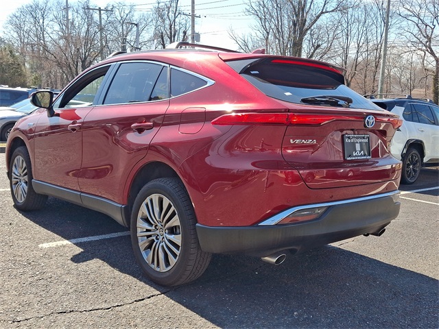 Vehicle image 7 of 30