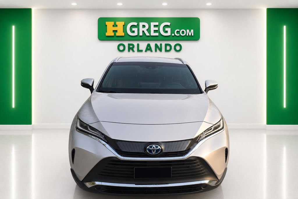 2021 Toyota Venza XLE Image 2 of 13