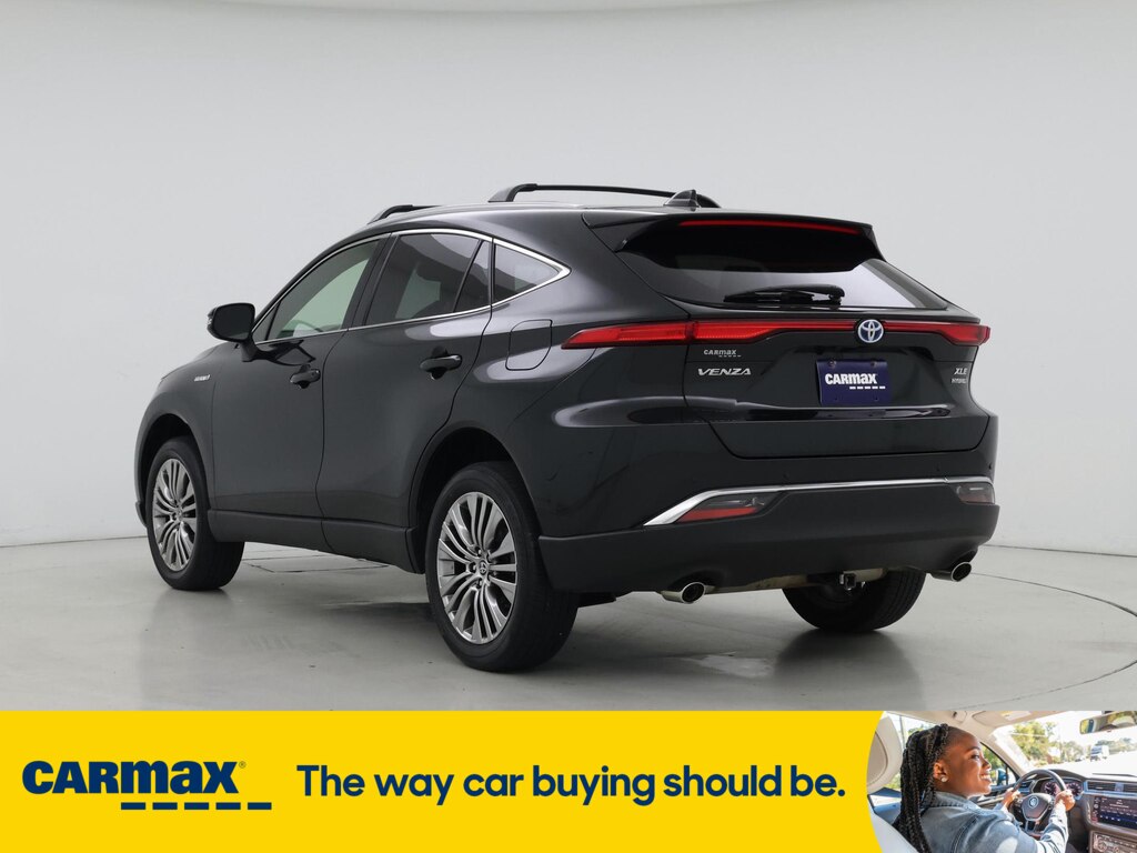 Vehicle image 7 of 29