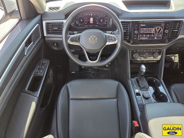 2021 Volkswagen Atlas 3.6L V6 SEL Image 15 of 25
