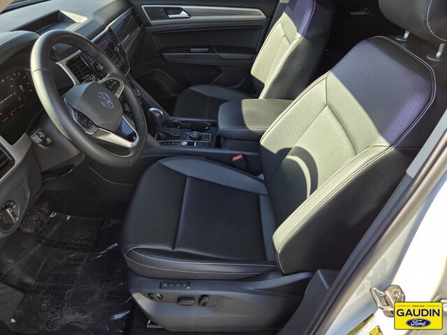 2021 Volkswagen Atlas 3.6L V6 SEL Image 14 of 25