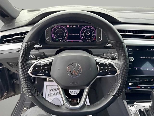 Vehicle image 7 of 28