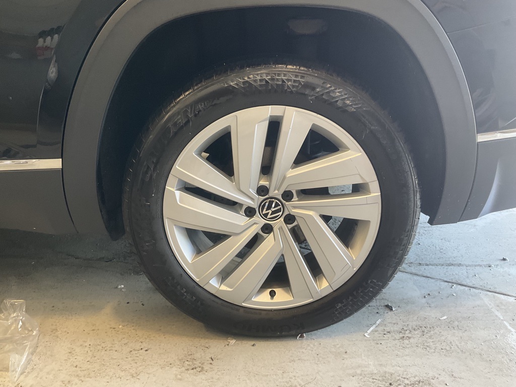 2021 Volkswagen Atlas 2.0T SEL Image 8 of 31
