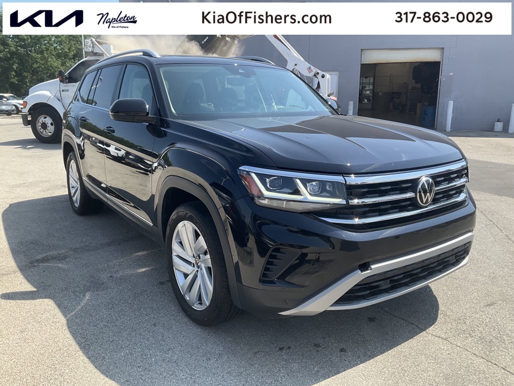 2021 Volkswagen Atlas 2.0T SEL Image 3 of 31