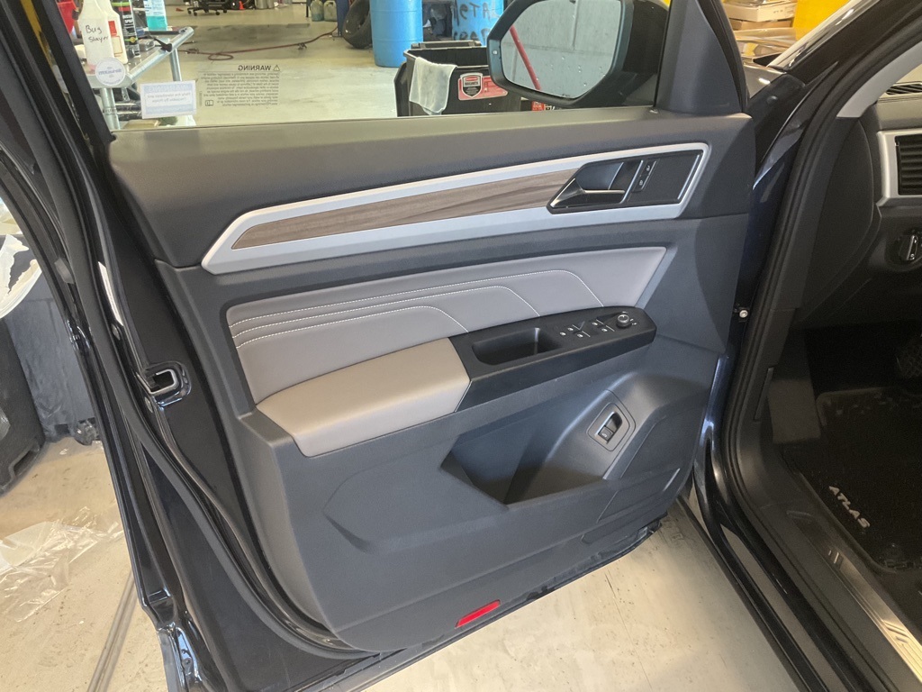 2021 Volkswagen Atlas 2.0T SEL Image 28 of 31