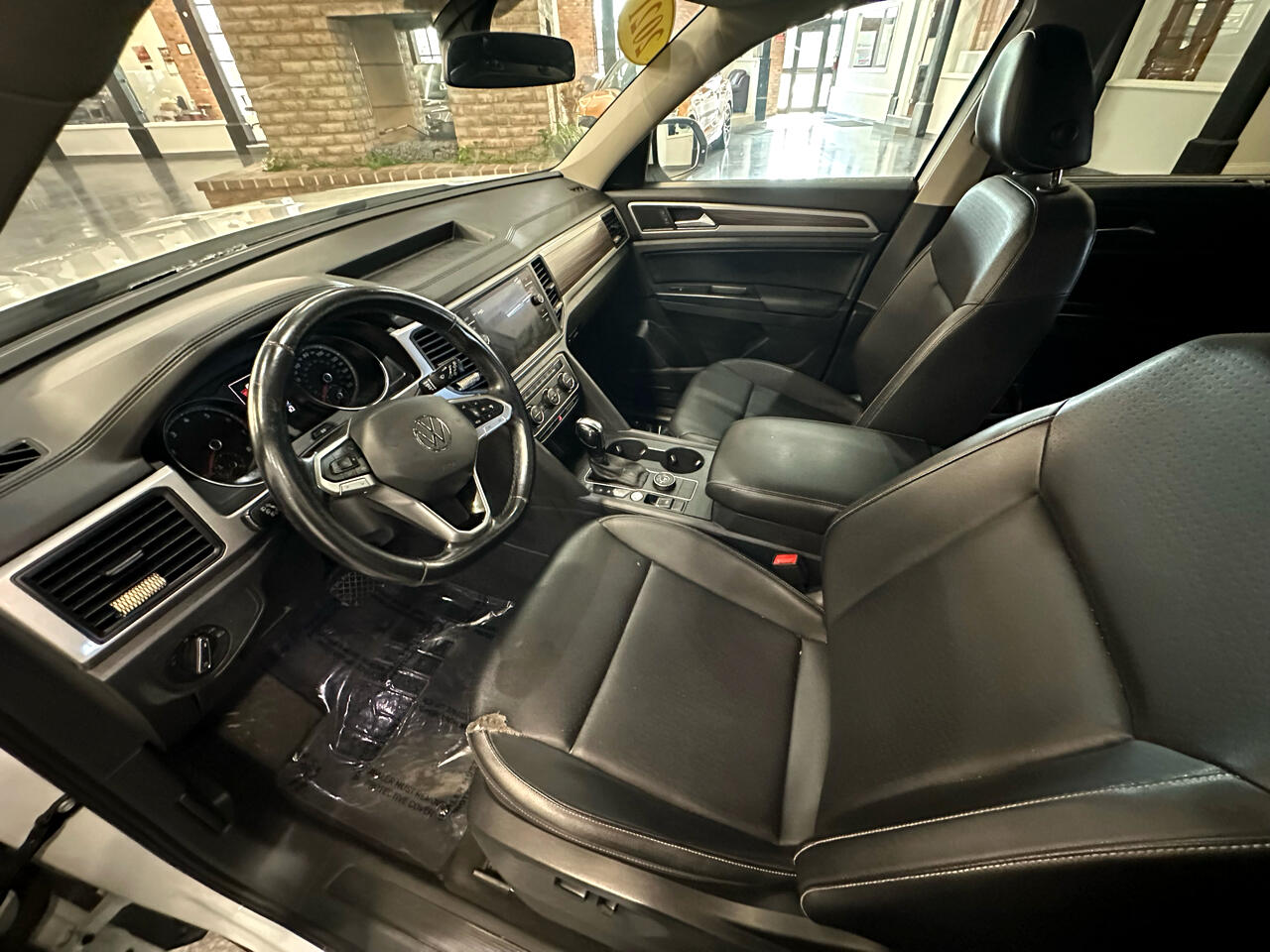 2021 Volkswagen Atlas 2.0T SE Image 17 of 29