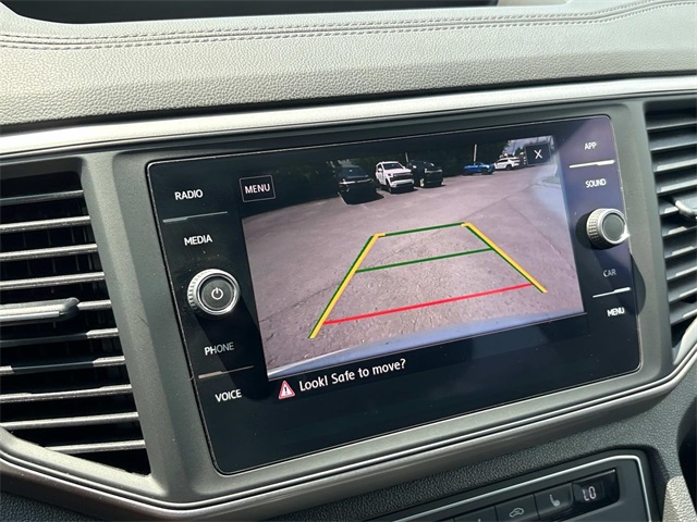 2021 Volkswagen Atlas 2.0T SE Technology Image 20 of 35