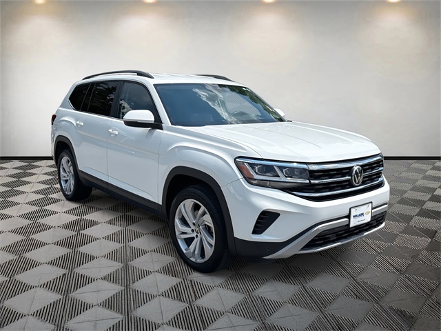 2021 Volkswagen Atlas 2.0T SE Technology Image 3 of 35