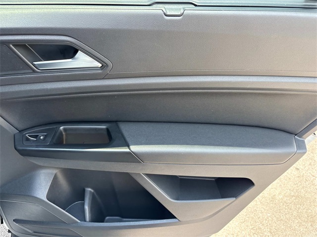 2021 Volkswagen Atlas 2.0T SE Technology Image 26 of 35