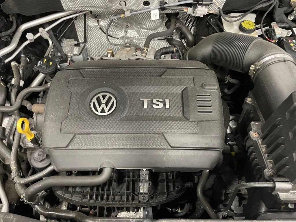 2021 Volkswagen Atlas 2.0T SE Technology Image 7 of 28