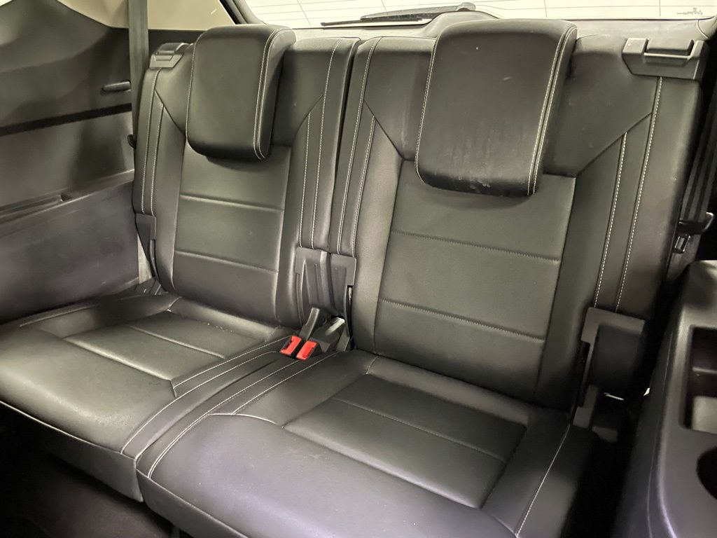 2021 Volkswagen Atlas 2.0T SE Technology Image 12 of 28