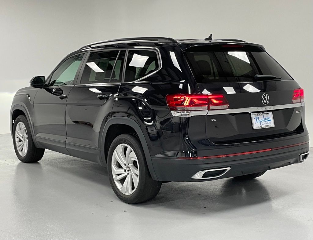 2021 Volkswagen Atlas 2.0T SE Technology Image 5 of 28