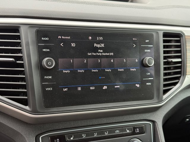 2021 Volkswagen Atlas 2.0T SE Technology Image 22 of 35