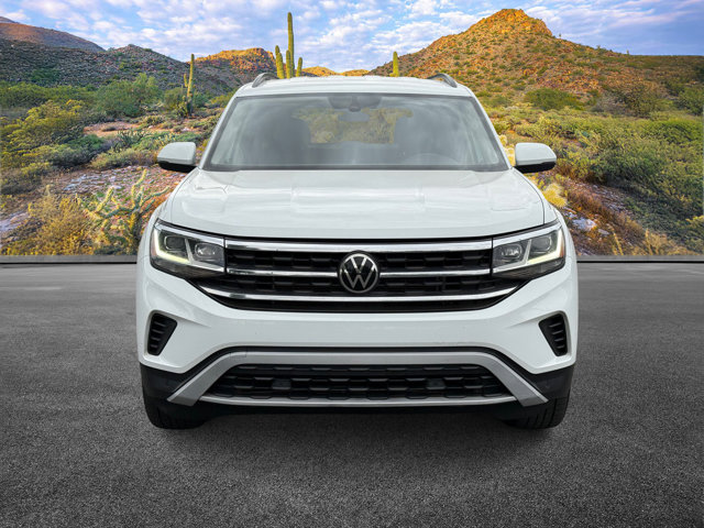 2021 Volkswagen Atlas 2.0T SE Technology Image 2 of 35