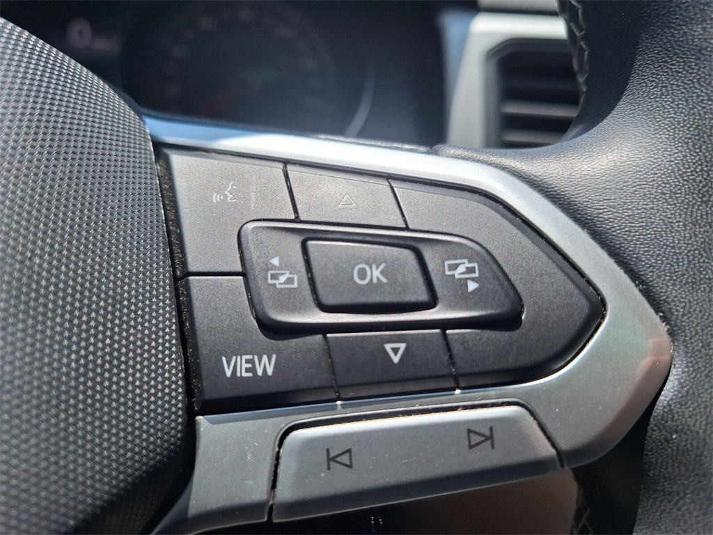 2021 Volkswagen Atlas 2.0T SE Technology Image 25 of 28