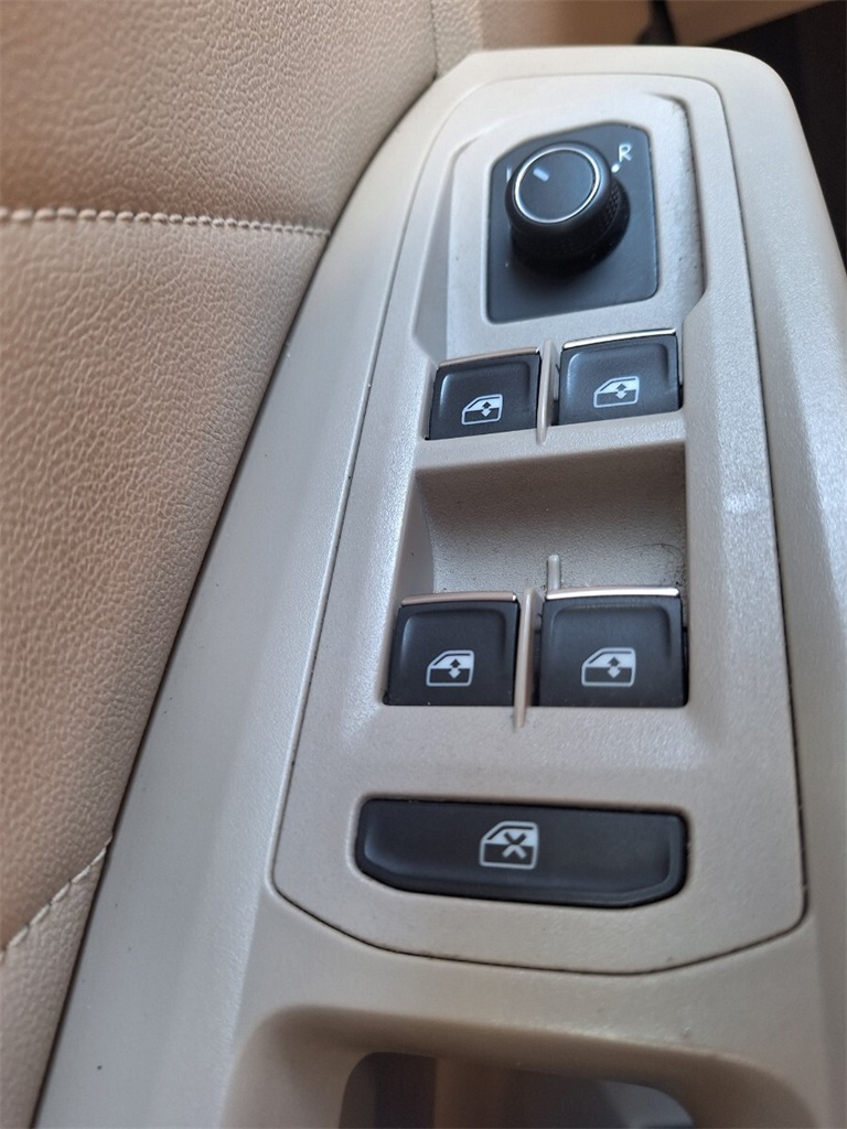 2021 Volkswagen Atlas 2.0T SE Technology Image 24 of 28