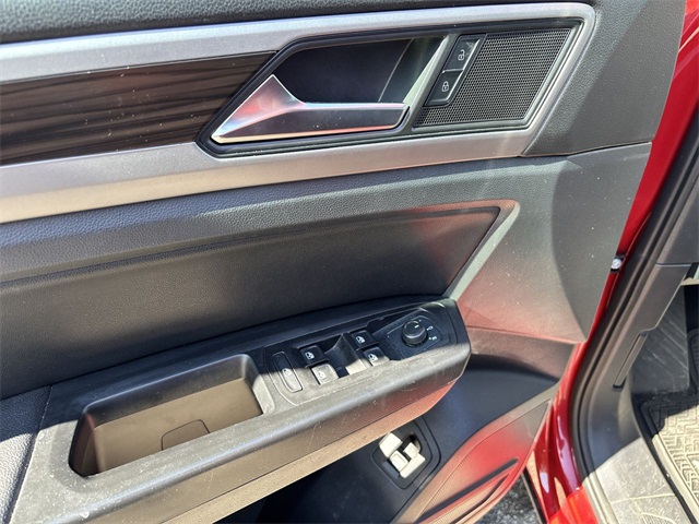 2021 Volkswagen Atlas 2.0T SE Technology Image 28 of 34