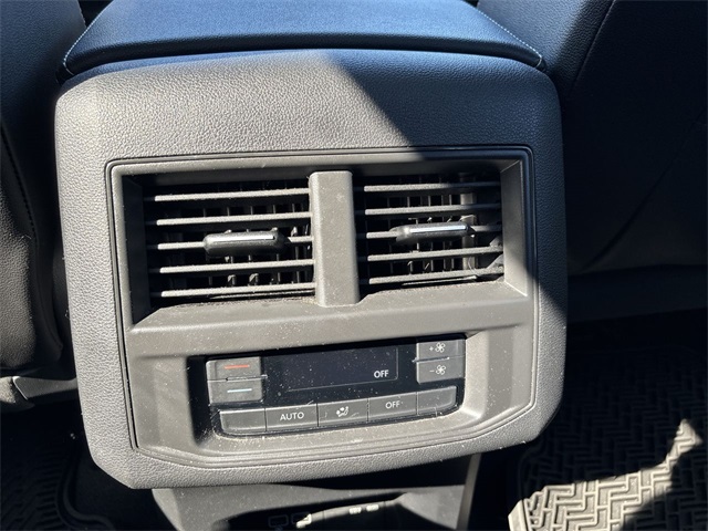 2021 Volkswagen Atlas 2.0T SE Technology Image 30 of 34