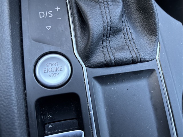 2021 Volkswagen Atlas 2.0T SE Technology Image 33 of 34