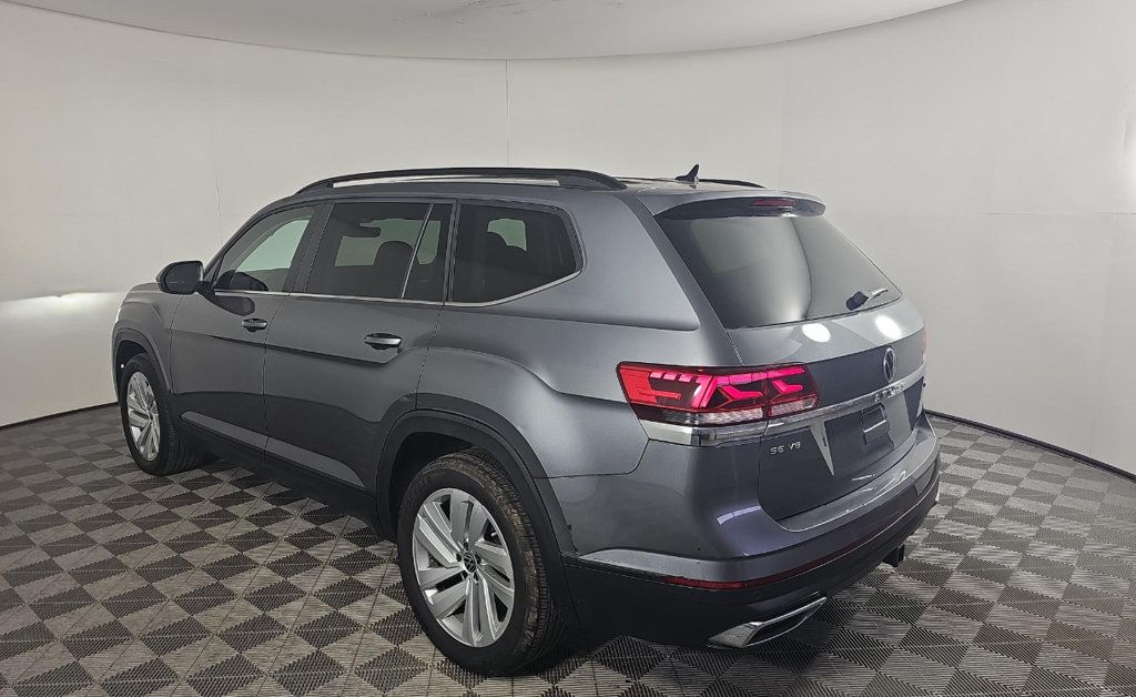 2021 Volkswagen Atlas 3.6L V6 SE Technology Image 7 of 37