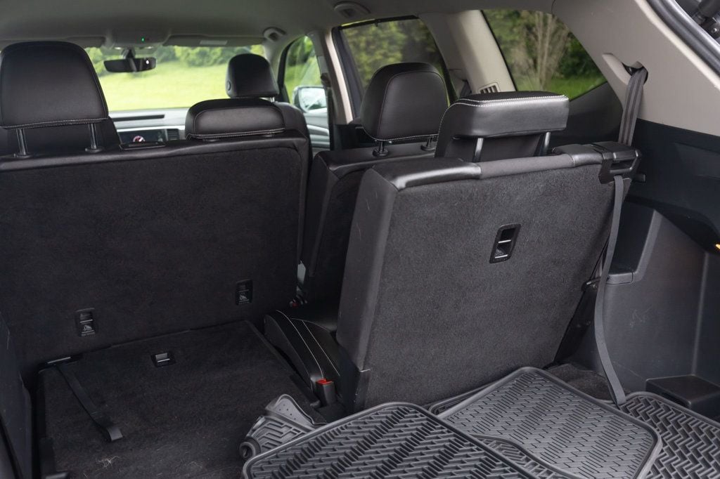 2021 Volkswagen Atlas 3.6L V6 SE Technology Image 17 of 37