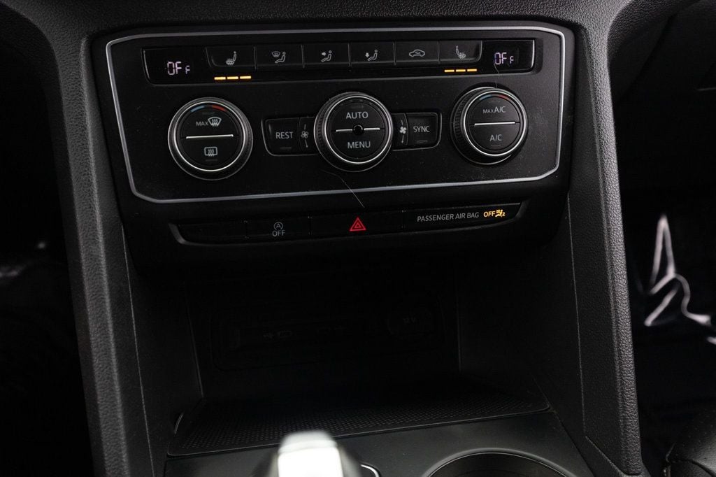 2021 Volkswagen Atlas 3.6L V6 SE Technology Image 28 of 37