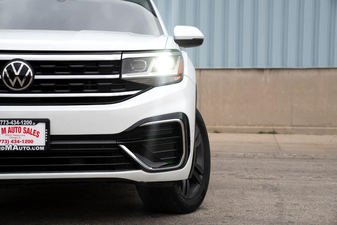 2021 Volkswagen Atlas 3.6L V6 SE Technology R-Line Image 4 of 51