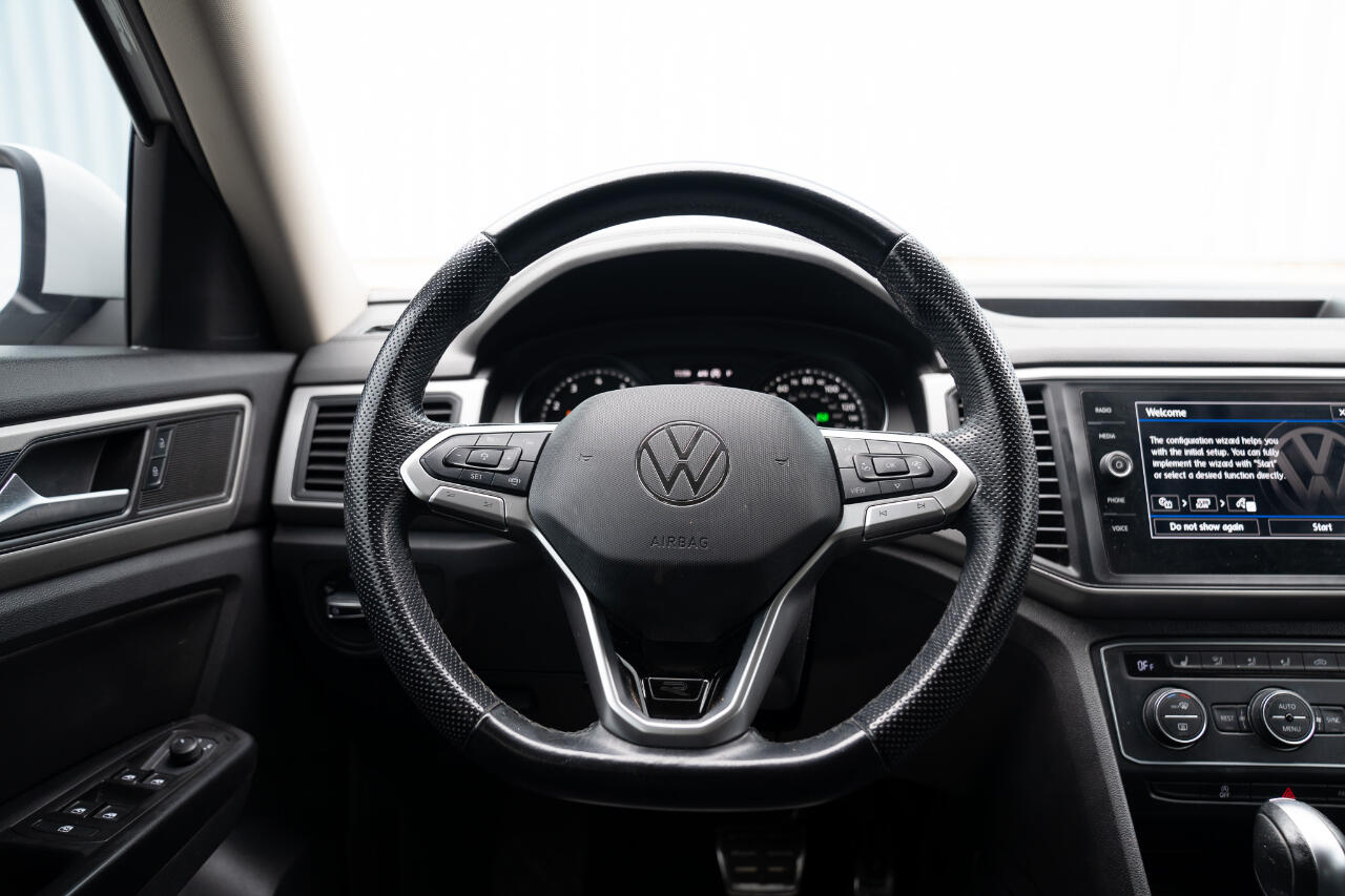 2021 Volkswagen Atlas 3.6L V6 SE Technology R-Line Image 42 of 51