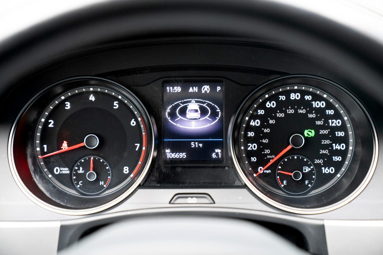 2021 Volkswagen Atlas 3.6L V6 SE Technology R-Line Image 45 of 51