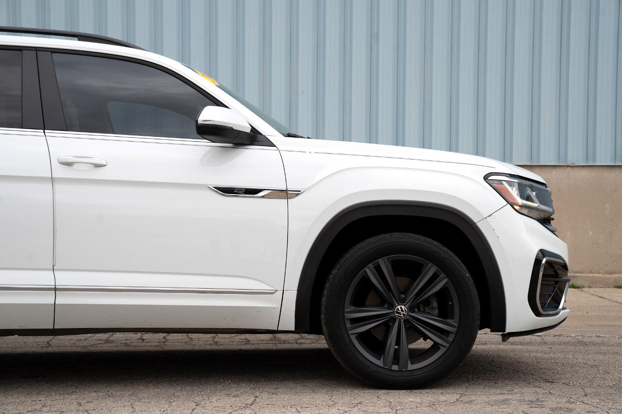 2021 Volkswagen Atlas 3.6L V6 SE Technology R-Line Image 7 of 51