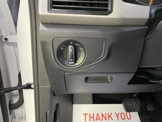 2021 Volkswagen Atlas 3.6L V6 SE Technology Image 20 of 50
