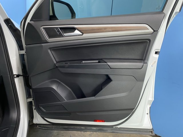 2021 Volkswagen Atlas 3.6L V6 SE Technology Image 49 of 50